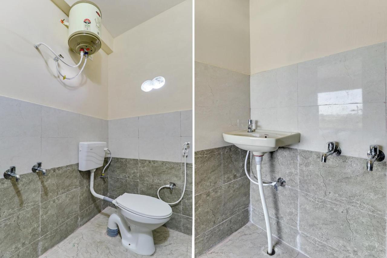 Spot On 76940 Sri Annapoorneshwari Residency Boarding & Lodging 호텔 하산 외부 사진